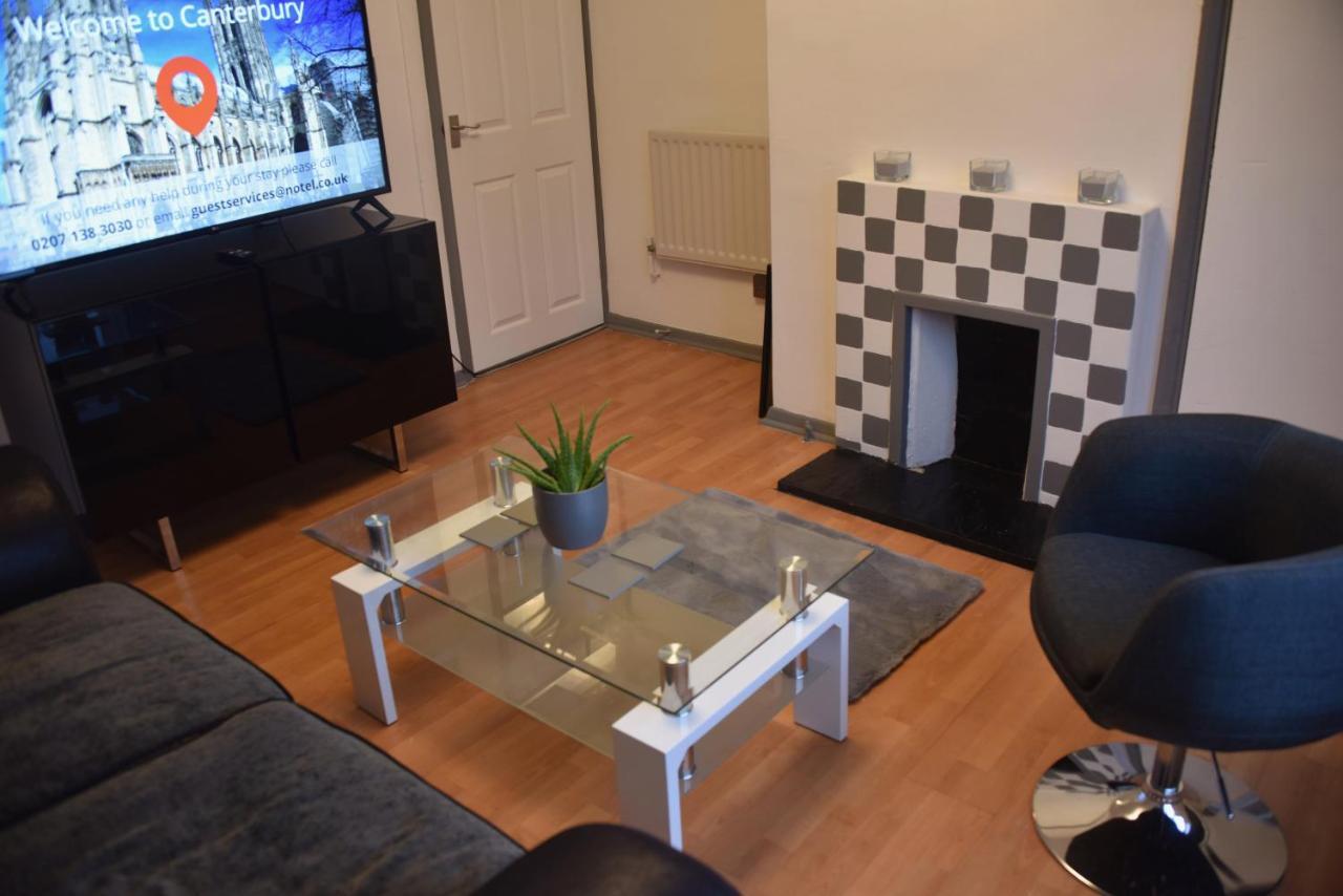 Budget Canterbury Apartment Экстерьер фото